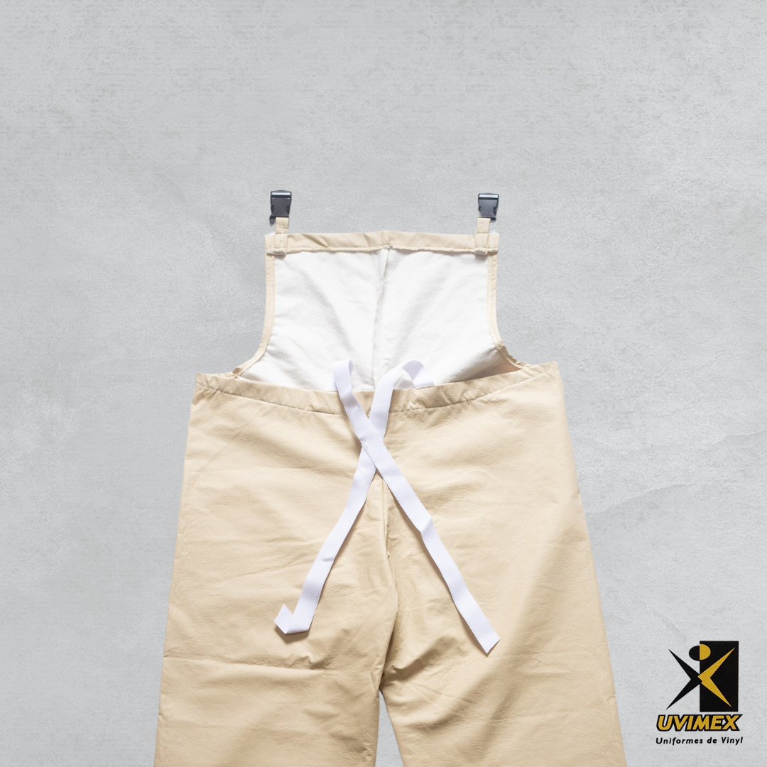 Pantalón de vinyl con peto Color Beige